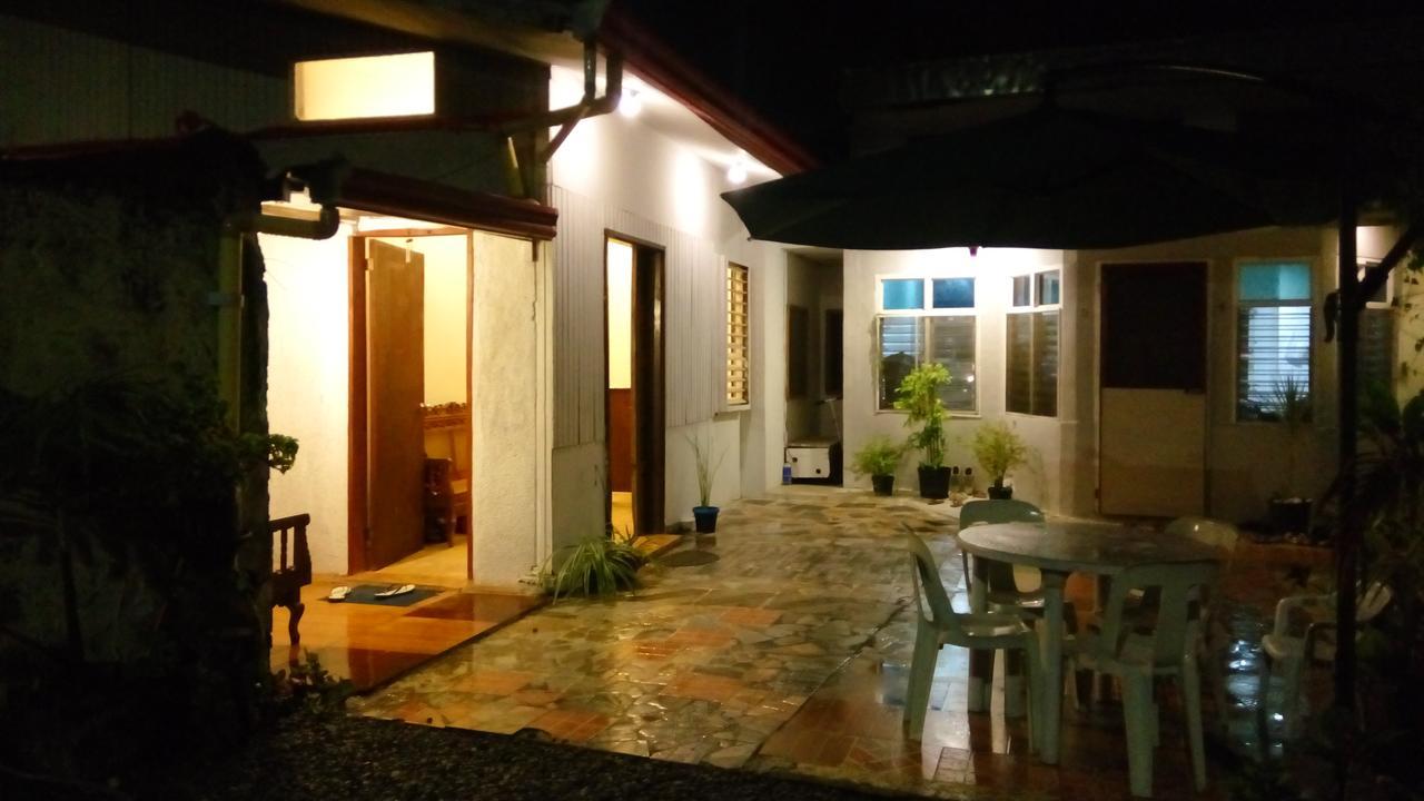 Open Doors Haven Panzió Tagbilaran City Kültér fotó